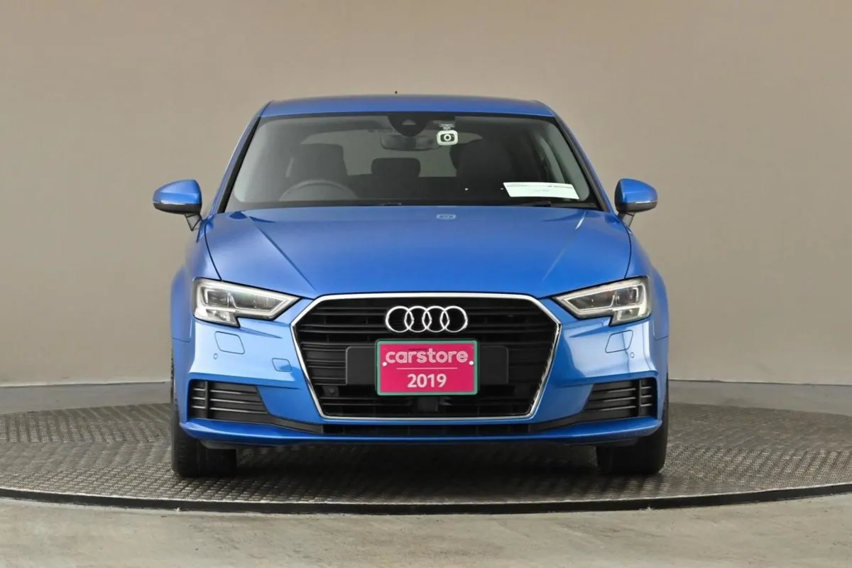 Audi A3 1.4 Tfsi S-tronic 5DR  low Mileage digita - Image 2