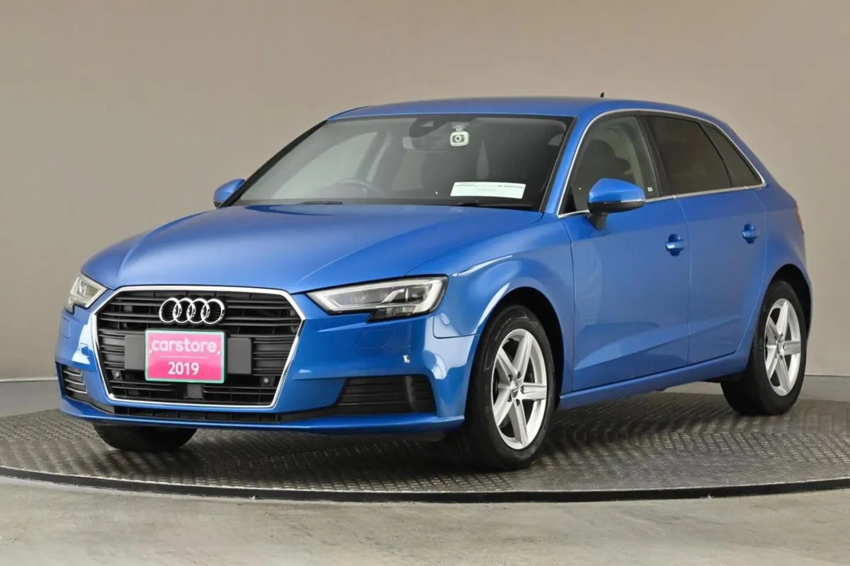 Audi A3 1.4 Tfsi S-tronic 5DR  low Mileage digita - Image 3