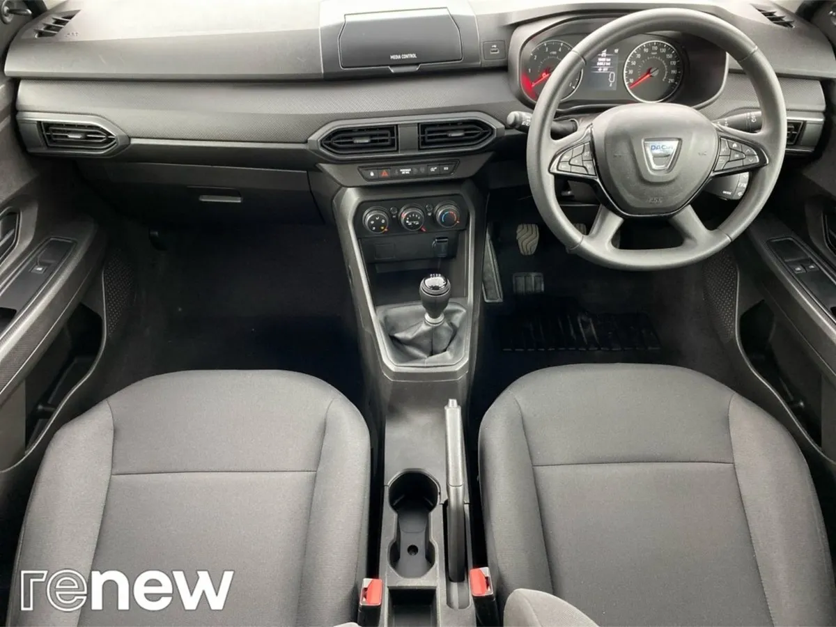 Dacia Sandero TCe 90 Essential - Image 4