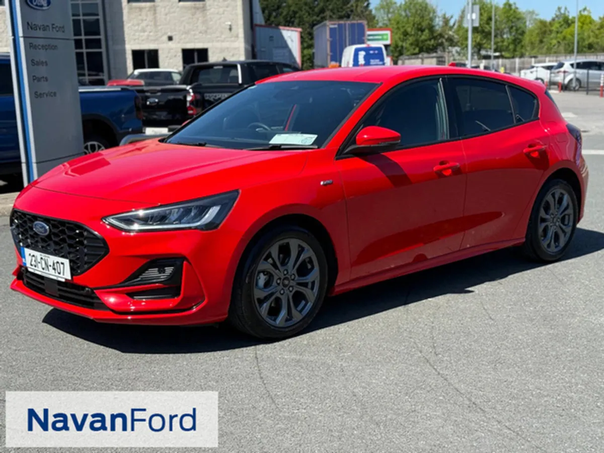Ford Focus St-Line 1.0 EcoBoost 125Ps * Warranty J - Image 4