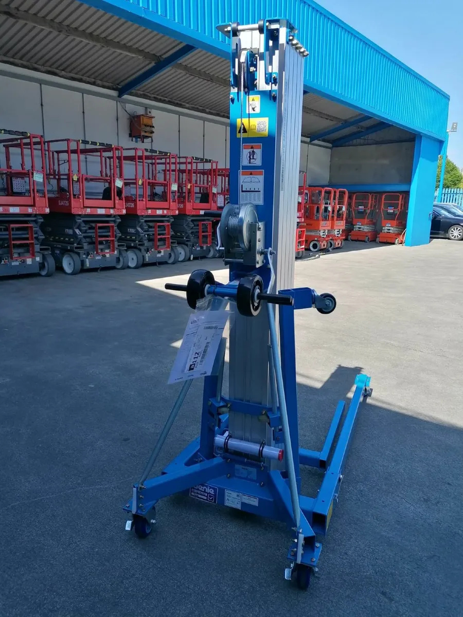 Genie SLA25 Superlift - Brand New - Image 4