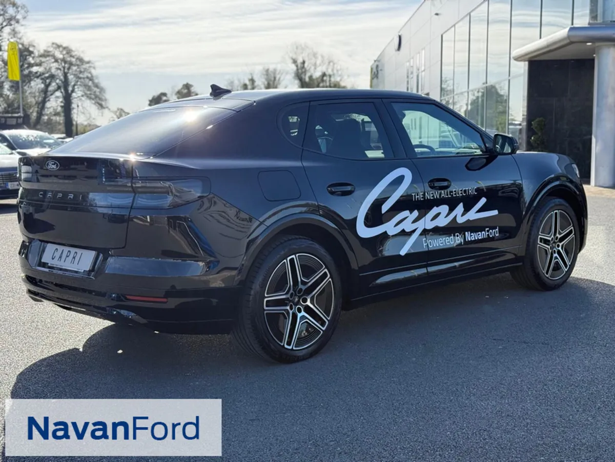 Ford Capri NEW ALL-ELECTRIC FORD CAPRI® Premium  * - Image 4