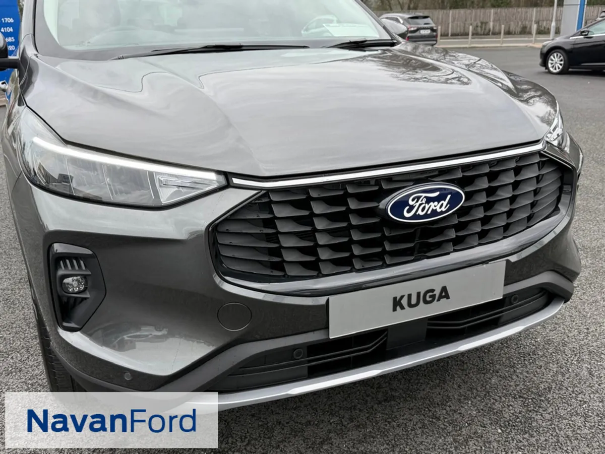 Ford Kuga NEW Kuga Titanium Plug-in Hybrid 243Ps - Image 2