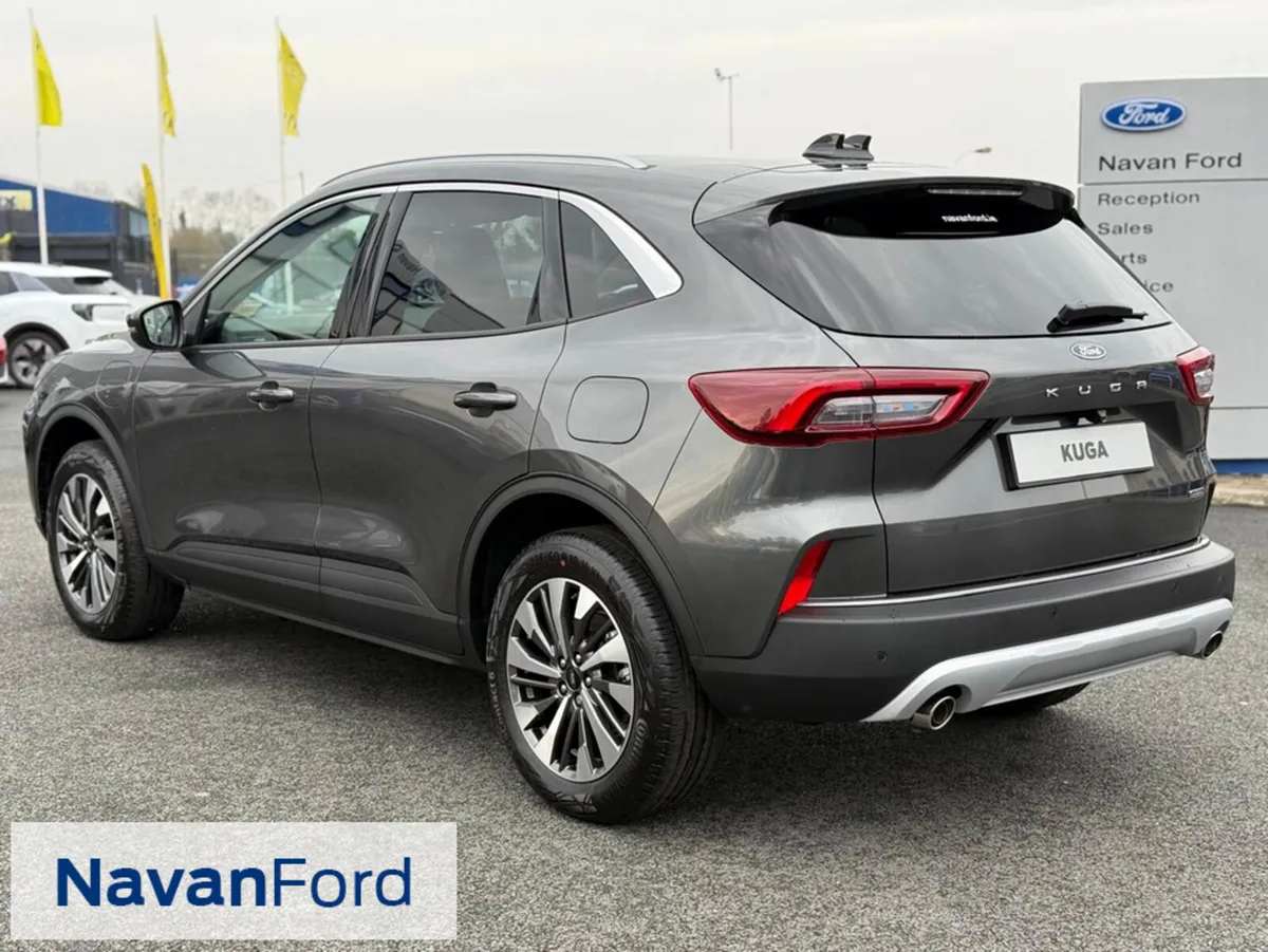 Ford Kuga NEW Kuga Titanium Plug-in Hybrid 243Ps - Image 3