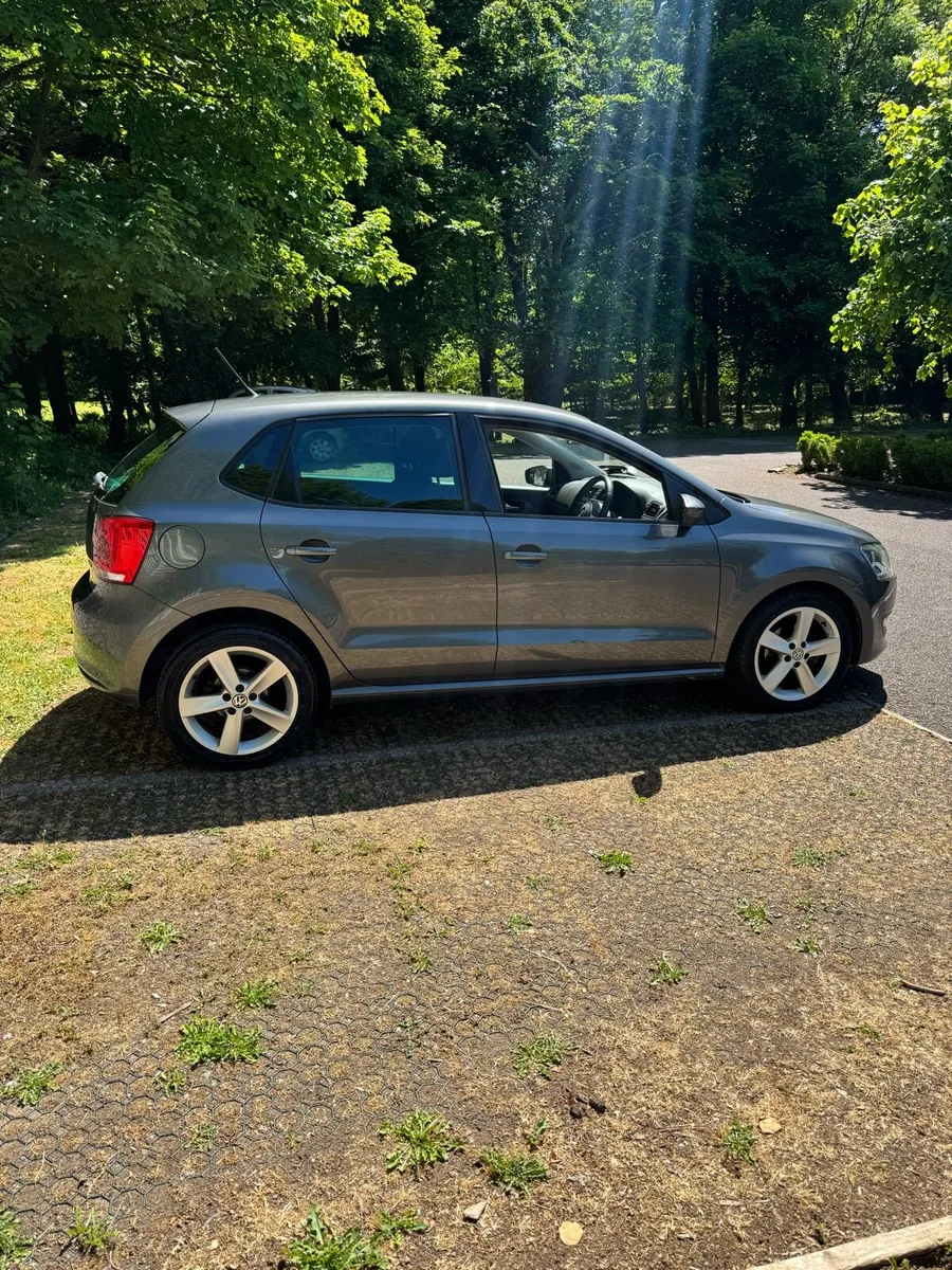 Volkswagen Polo Automatic DSG - Image 3