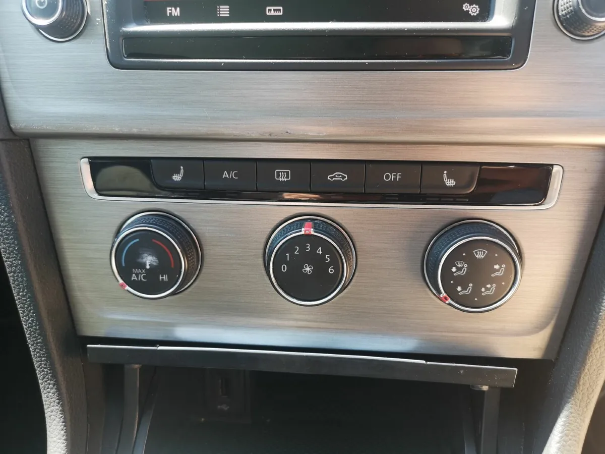 Volkswagen Golf 2016 - Image 3