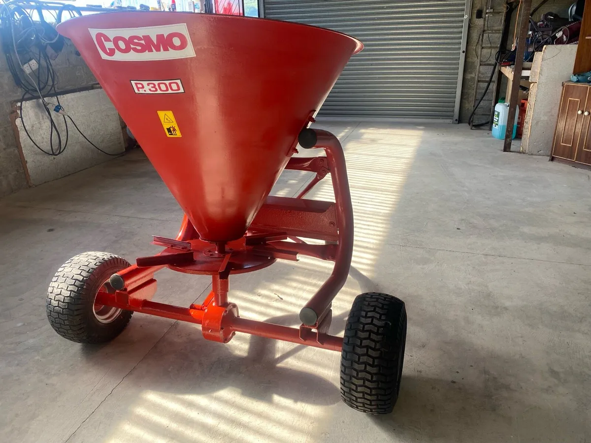 Quad fertiliser spreader sower spinner - Image 4