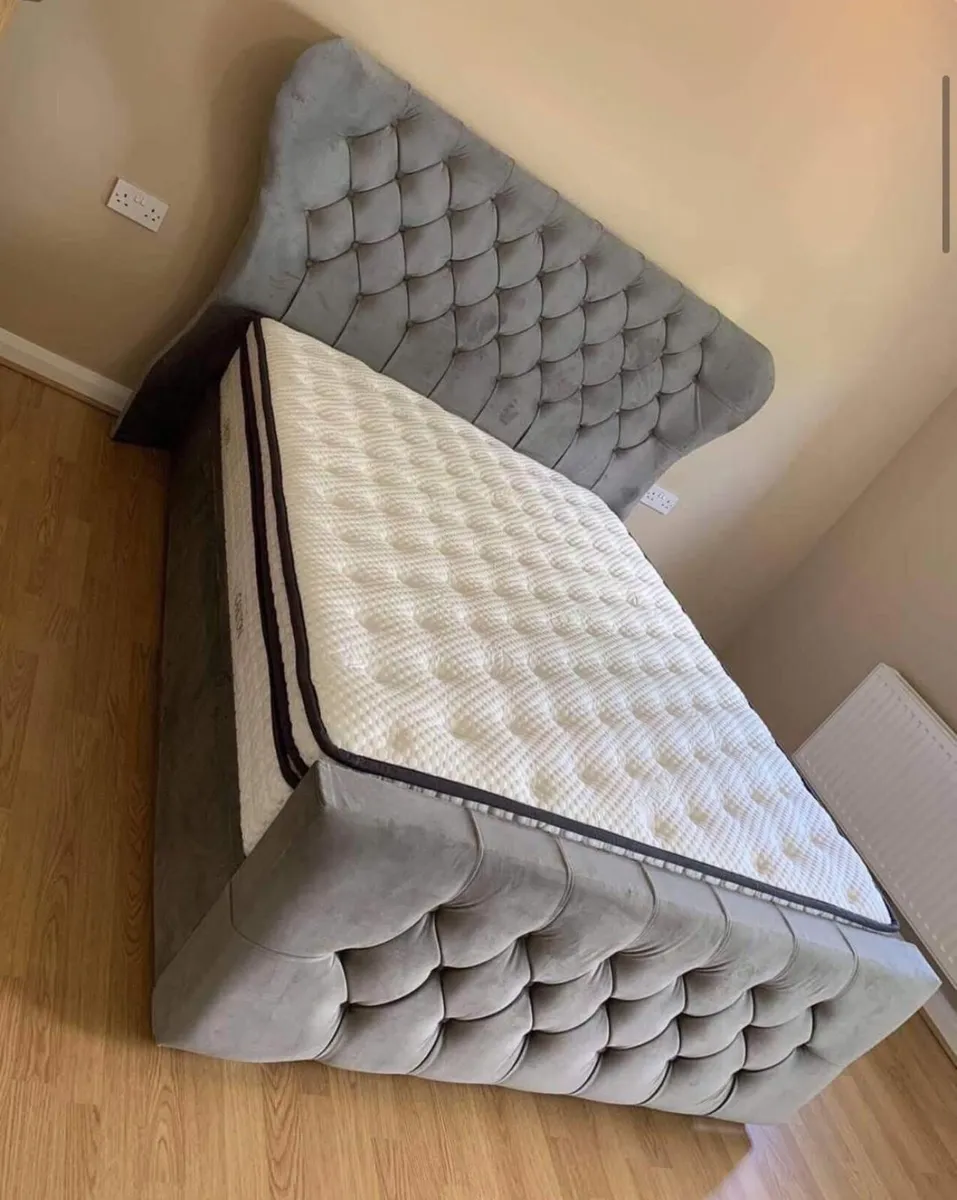 😍all new wingback beds in stock now 😍 - Image 2