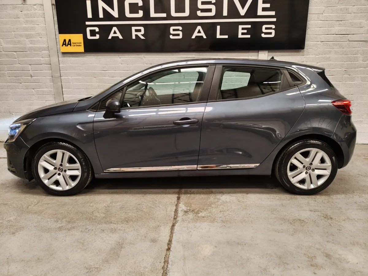Renault Clio 2021 1.0 PETROL DYNAMIQUE SPEC - Image 3
