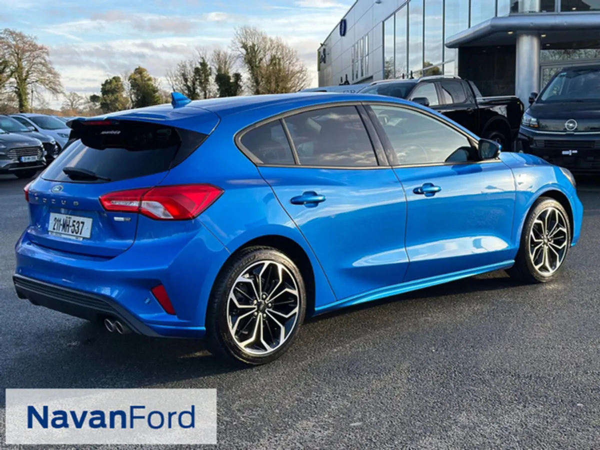 Ford Focus St-Line 1.0T 125Ps Hybrid ** Warranty J - Image 4