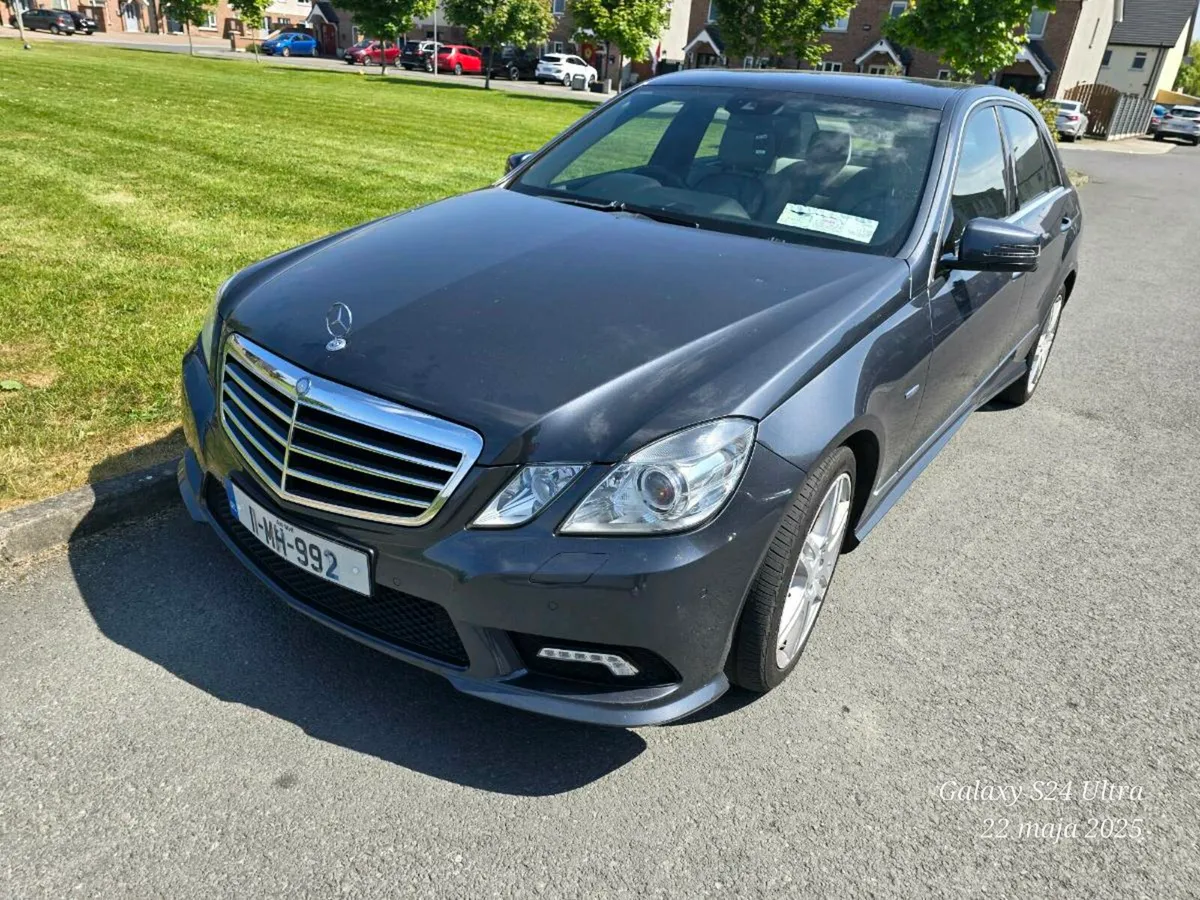 Mercedes Benz E200 AMG Avantgarde - Image 1