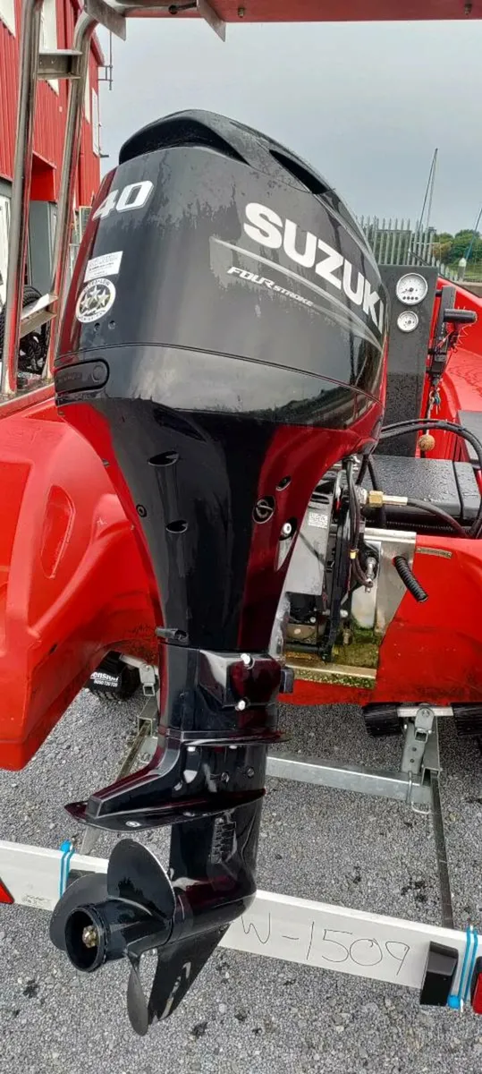 Whaly 435R boat - Image 2