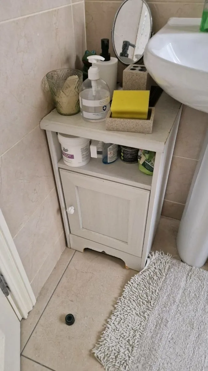 Bed locker Free