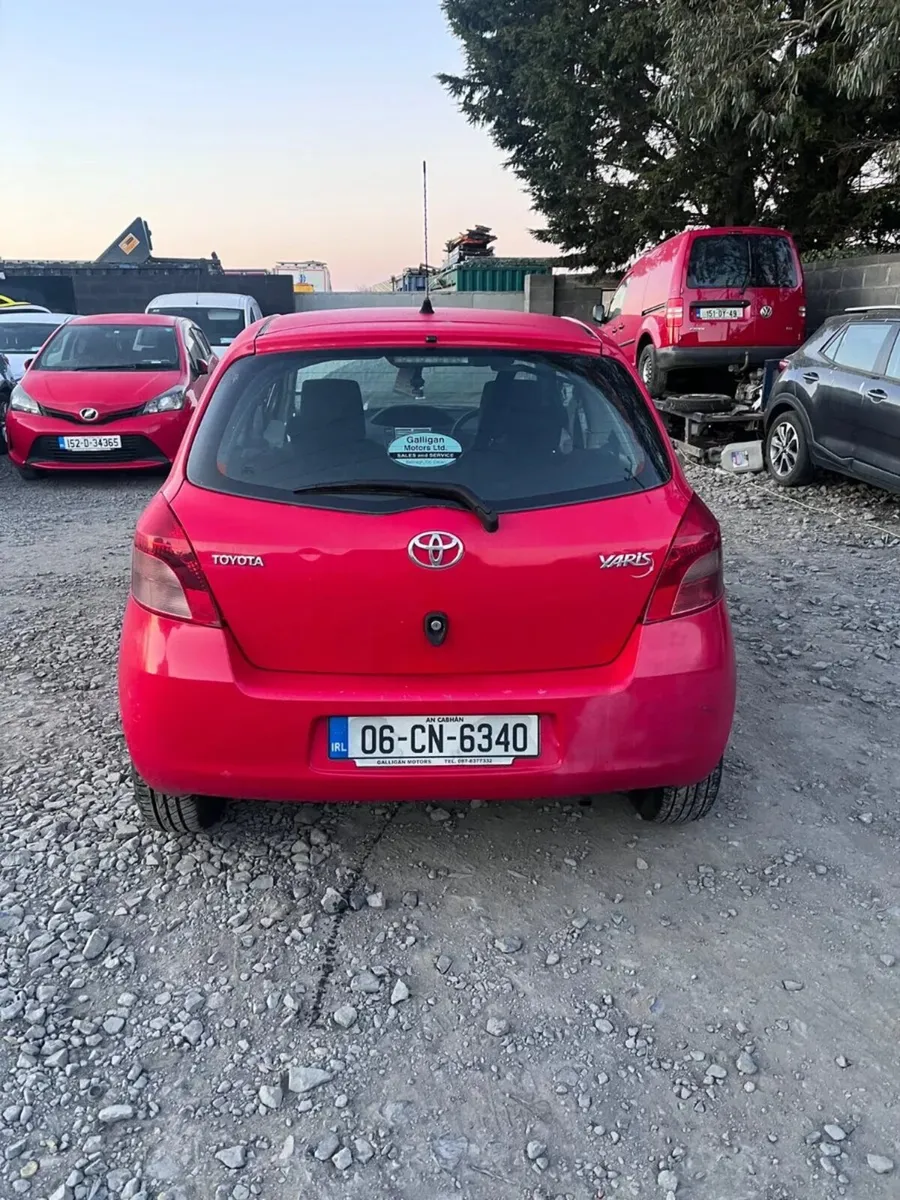 2006 Toyota Yaris Drive Away not damaged - Image 3
