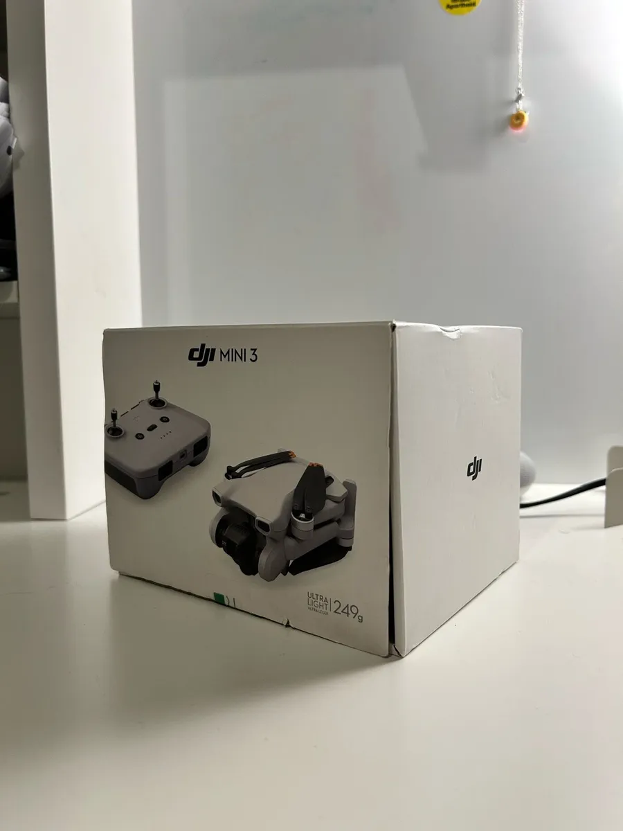 DJI Mini 3 Great Condition + Extra Battery - Image 1