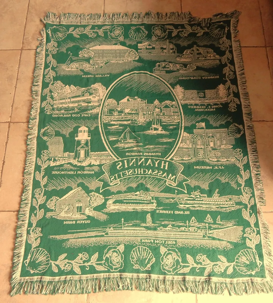 Large Woven Throw of New England Landmarks - Image 3