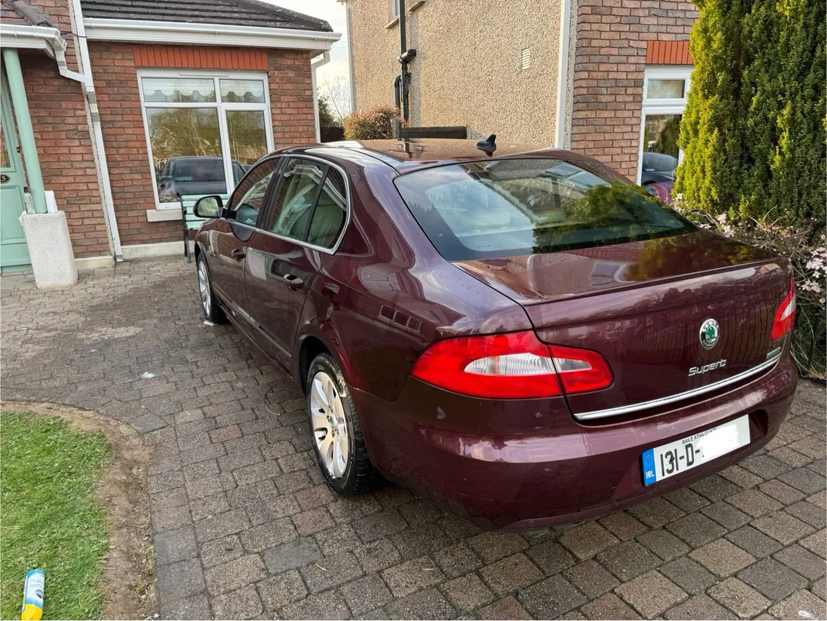 Skoda Superb - Image 3