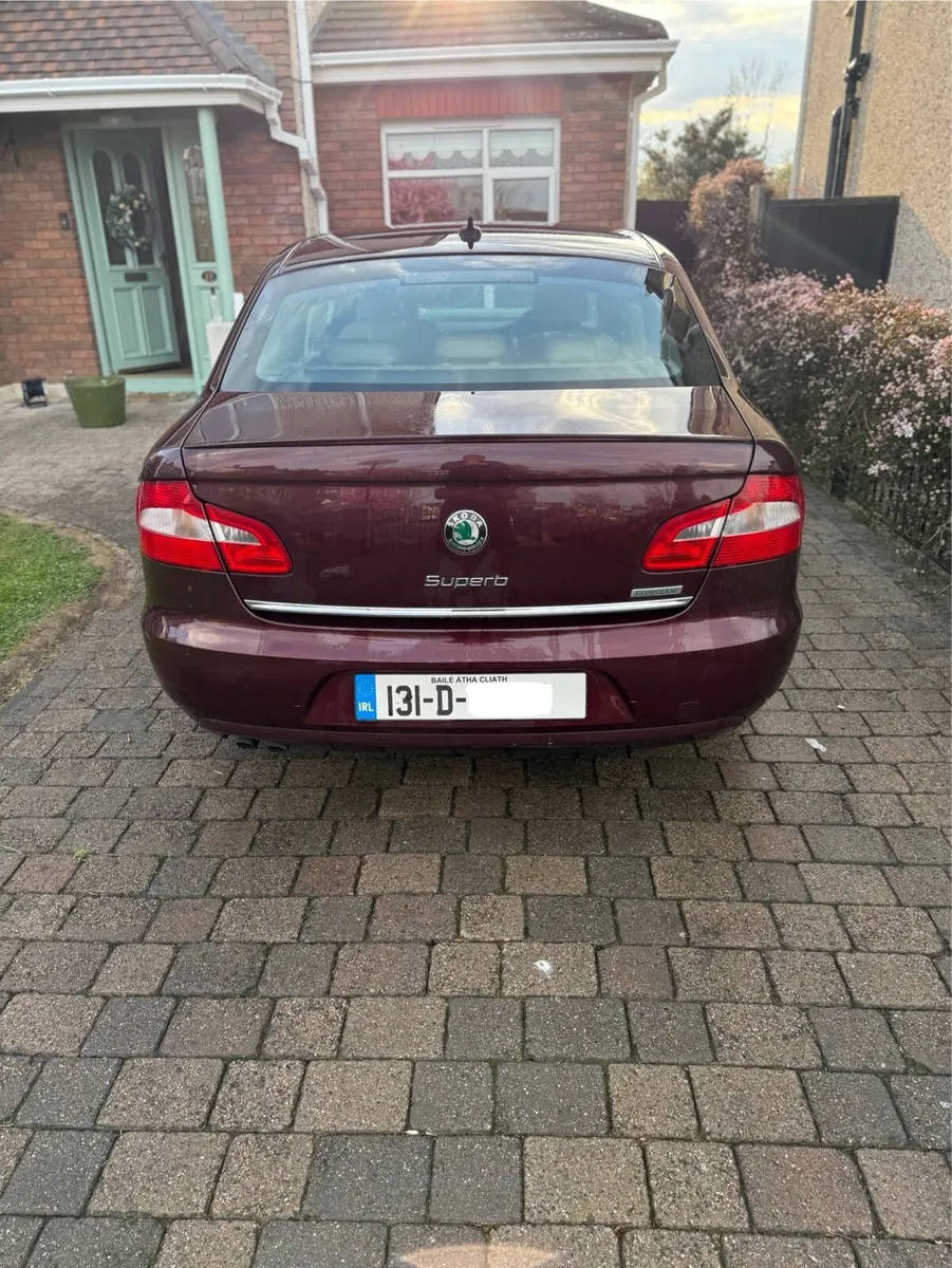 Skoda Superb - Image 4