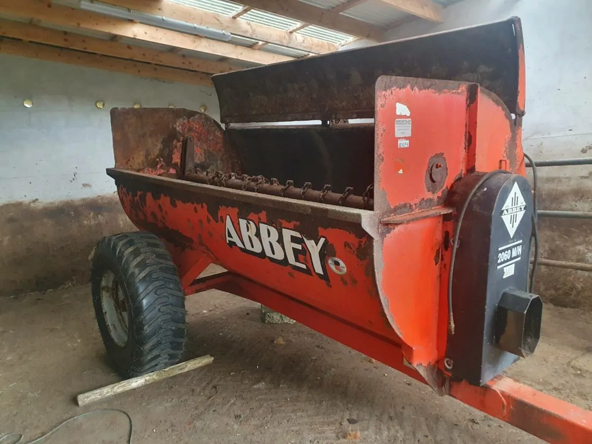 Abbey Muck/Dung Spreader

2012 - Image 2