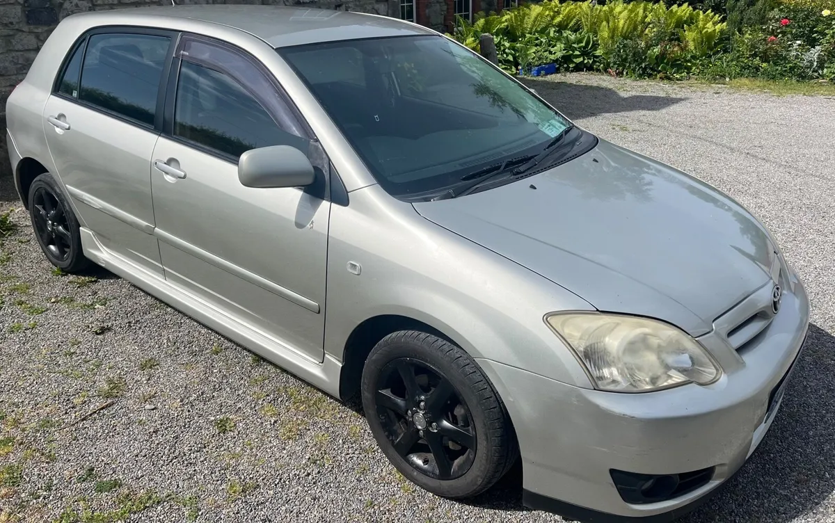 Toyota Corolla 2004 - Image 3