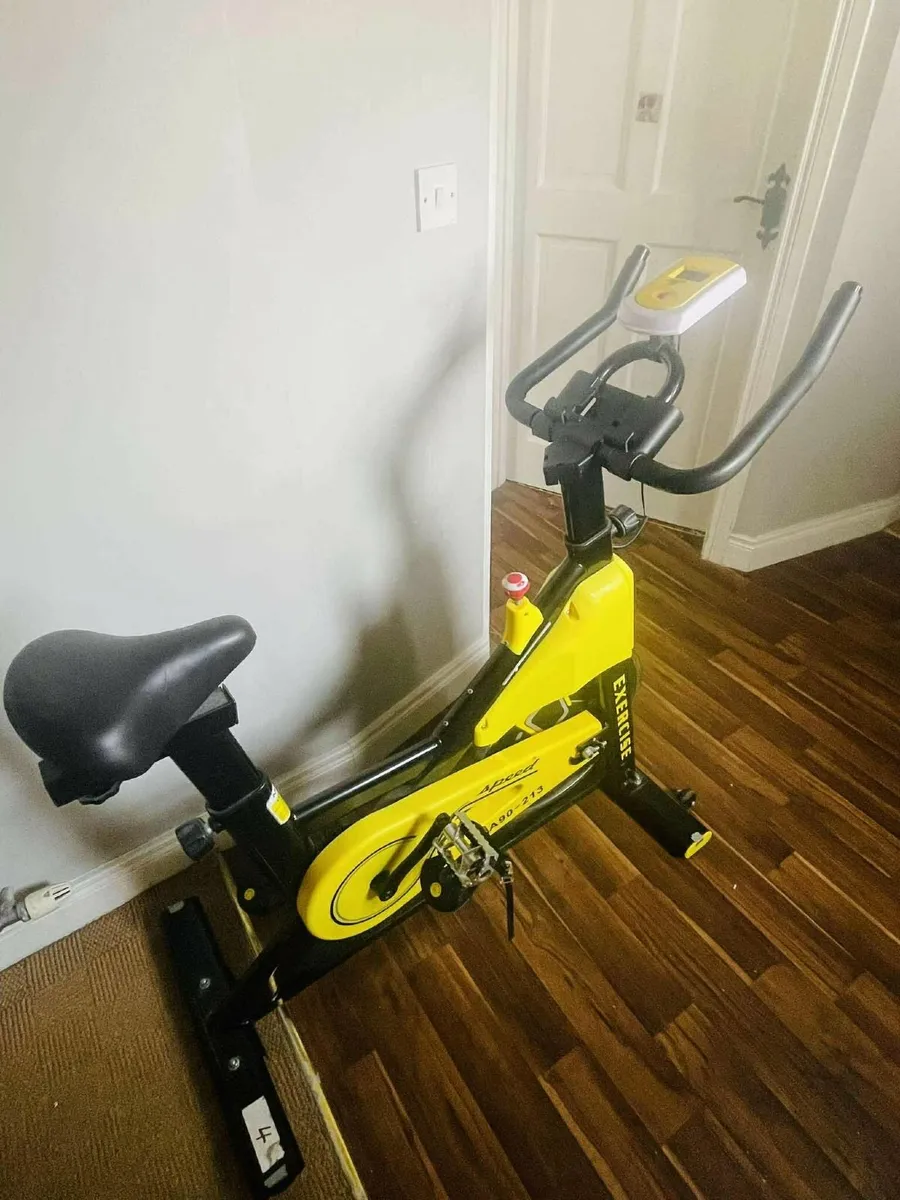 spin bike - Image 4