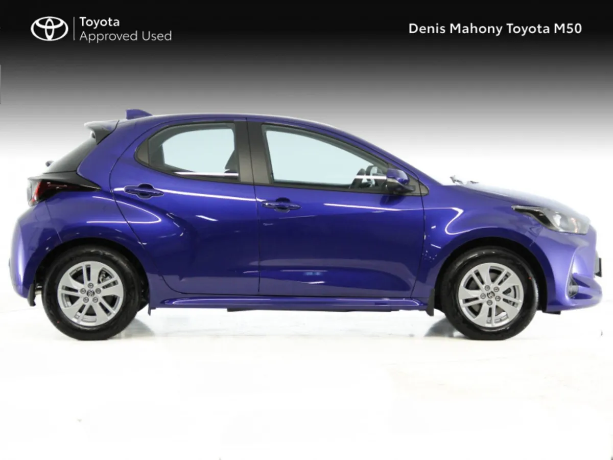 Toyota Yaris Hybrid Luna Auto Hatchback - Image 3
