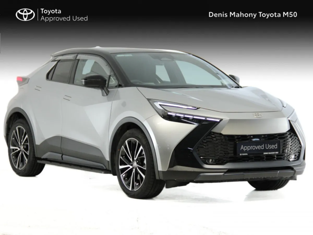 Toyota C-HR SOL Plugin Hybrid - Image 1