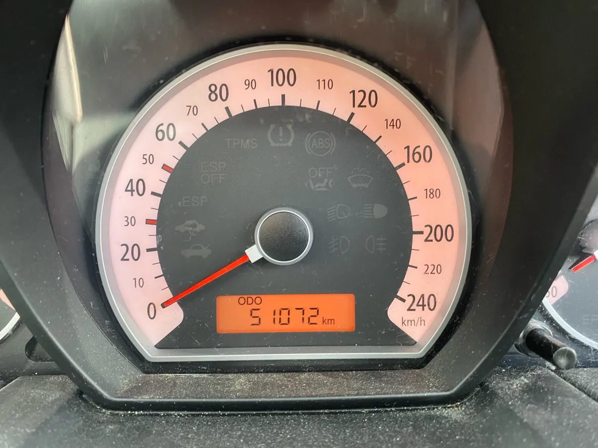 Kia Ceed 2009 - Image 2