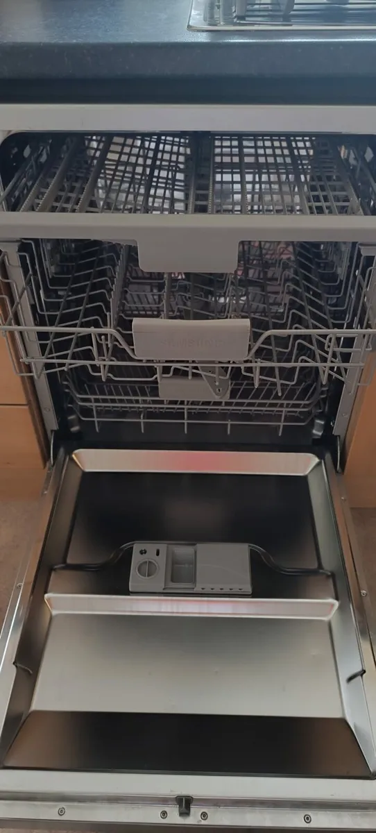 Samsung dishwasher - Image 3