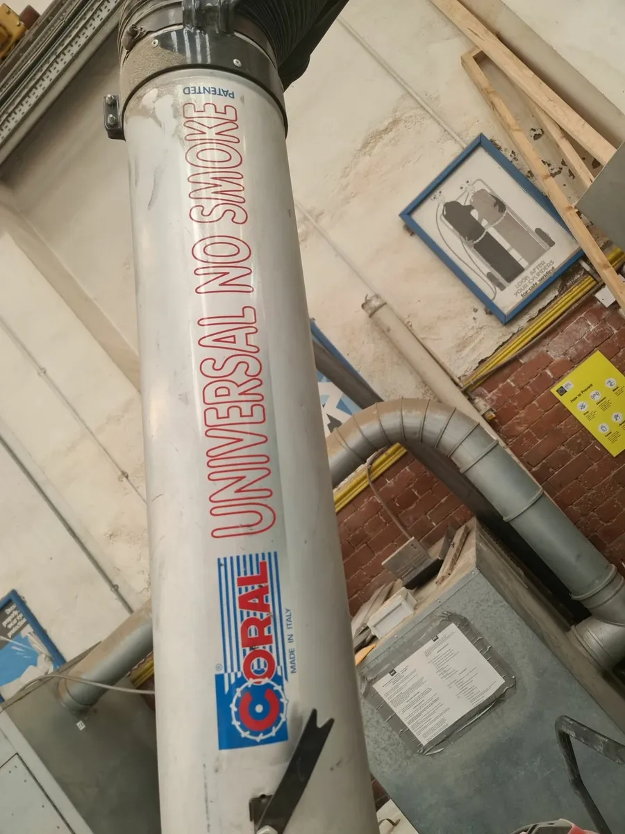 Fume extractor - Image 3