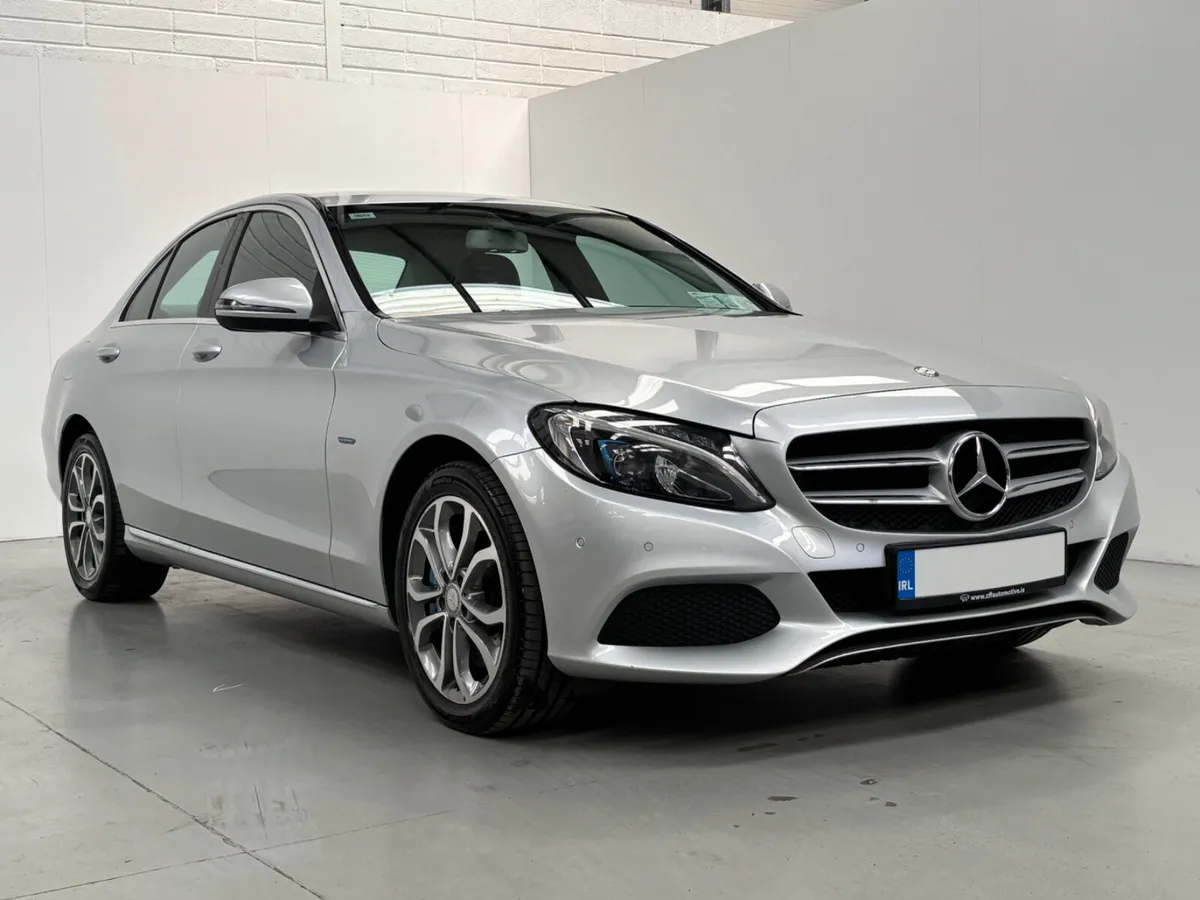 2017 Mercedes-Benz C 350E Avantgarde Auto - Image 1