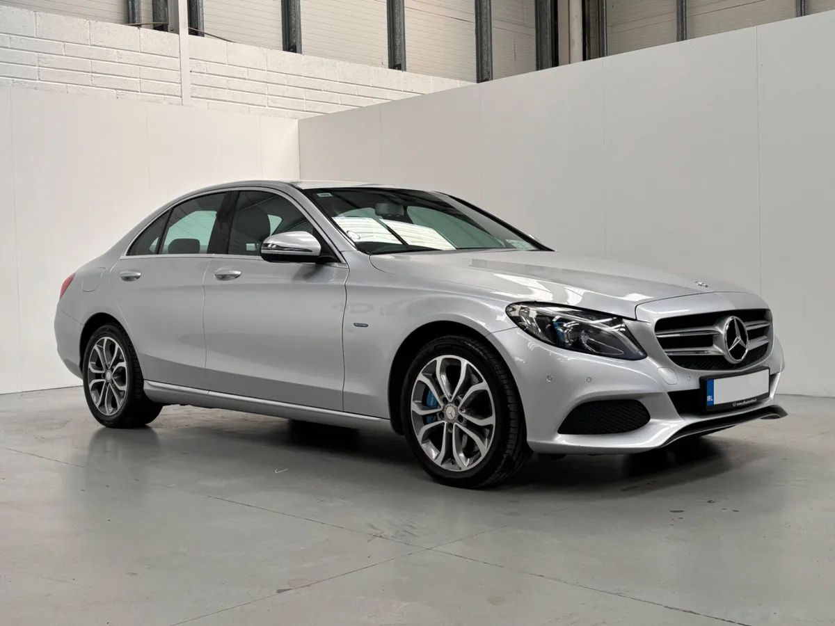 2017 Mercedes-Benz C 350E Avantgarde Auto - Image 2