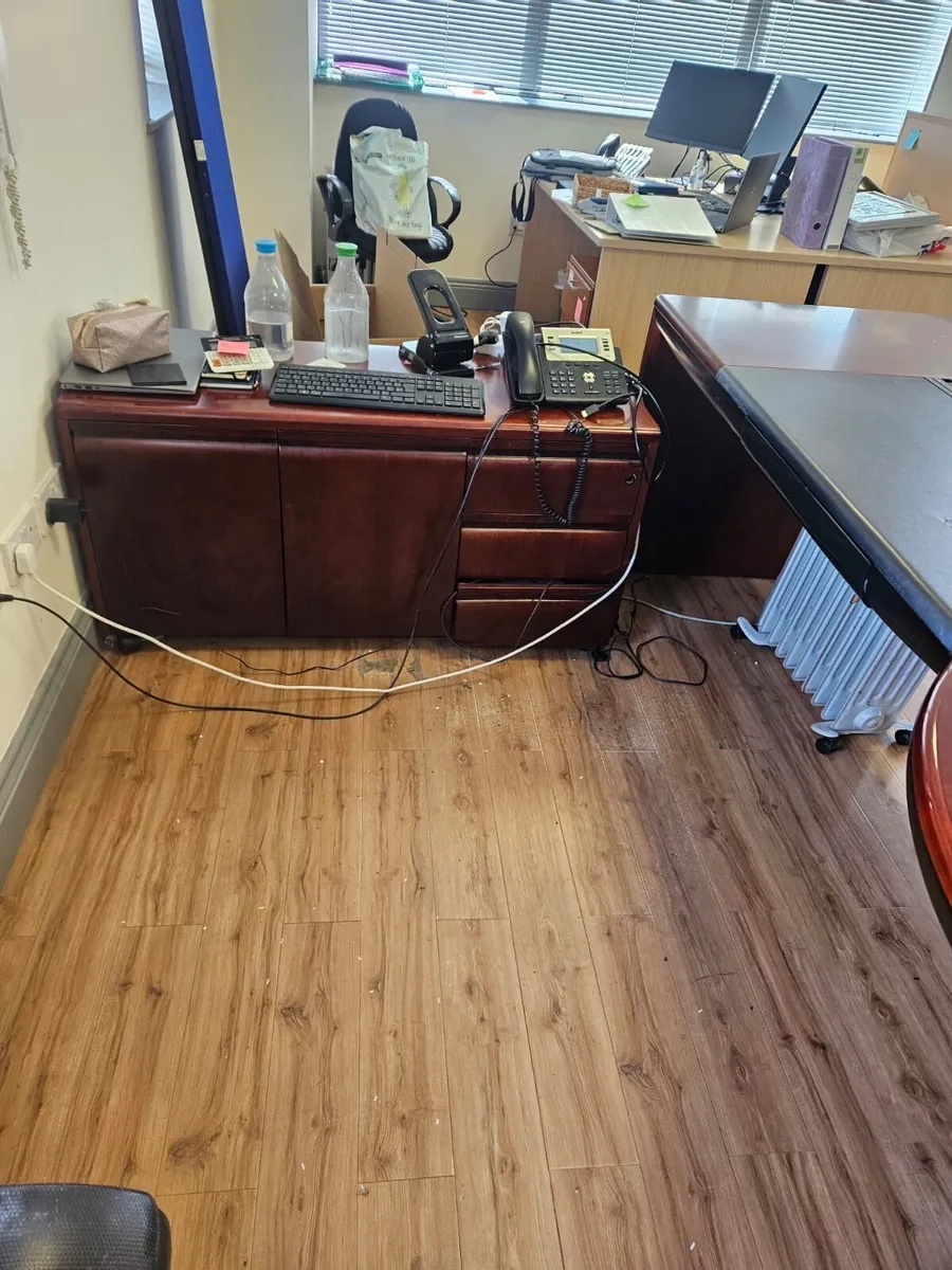 Mahogany Desk - Image 4
