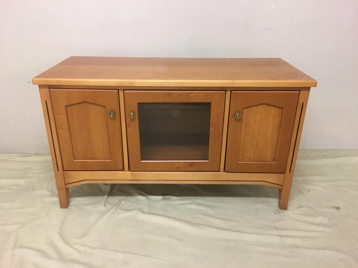 TV Unit - Image 2