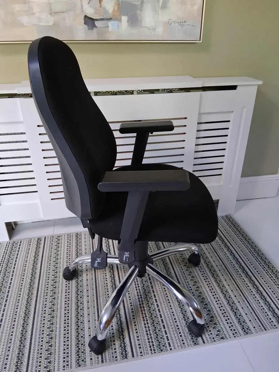 Office Chair - Image 2