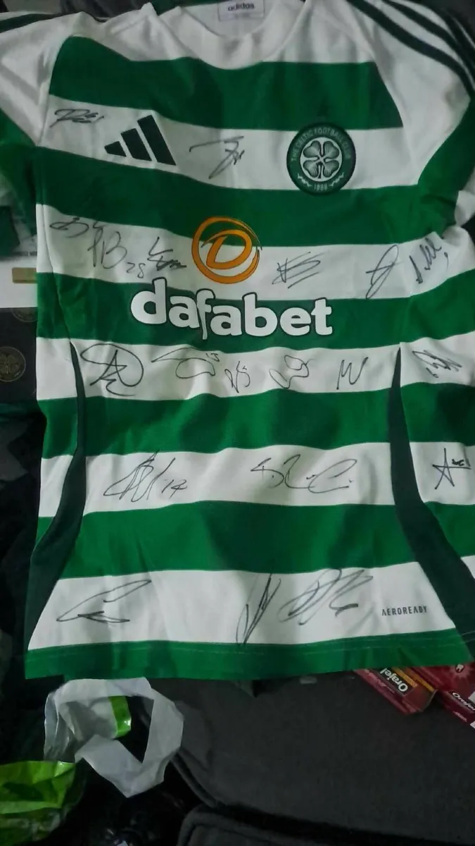 Signed Celtic jersey 24/25 season - Image 1