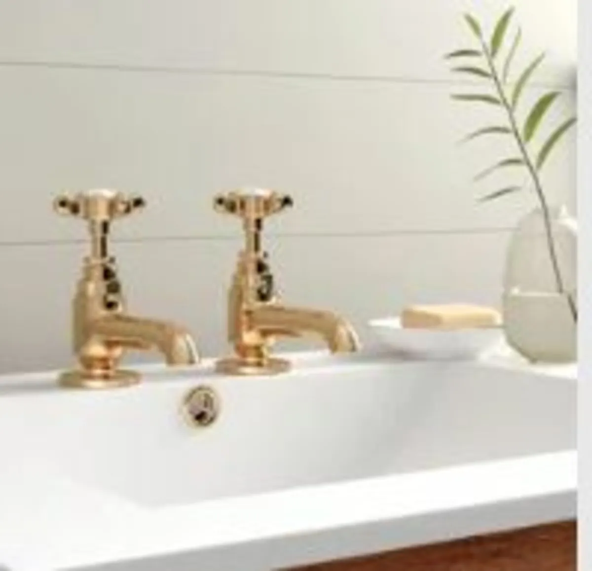 N 1/2 C CD 1901 Deck Basin Mixer - Image 2