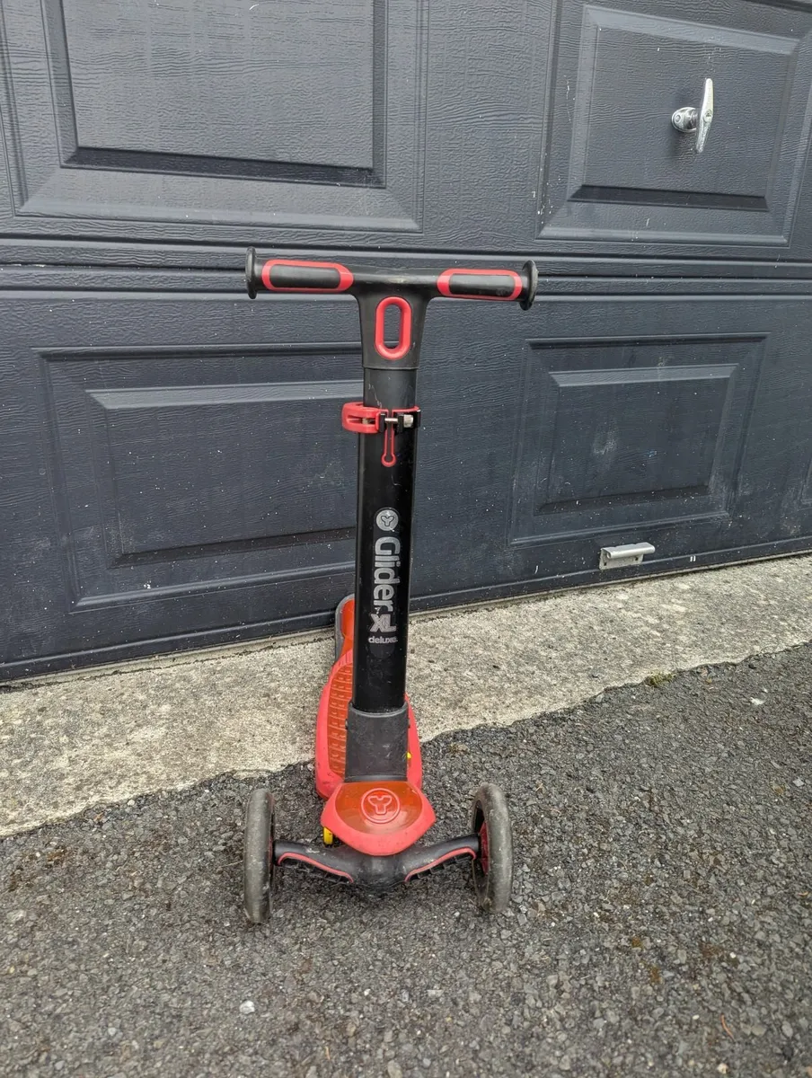 Scooter - Image 3
