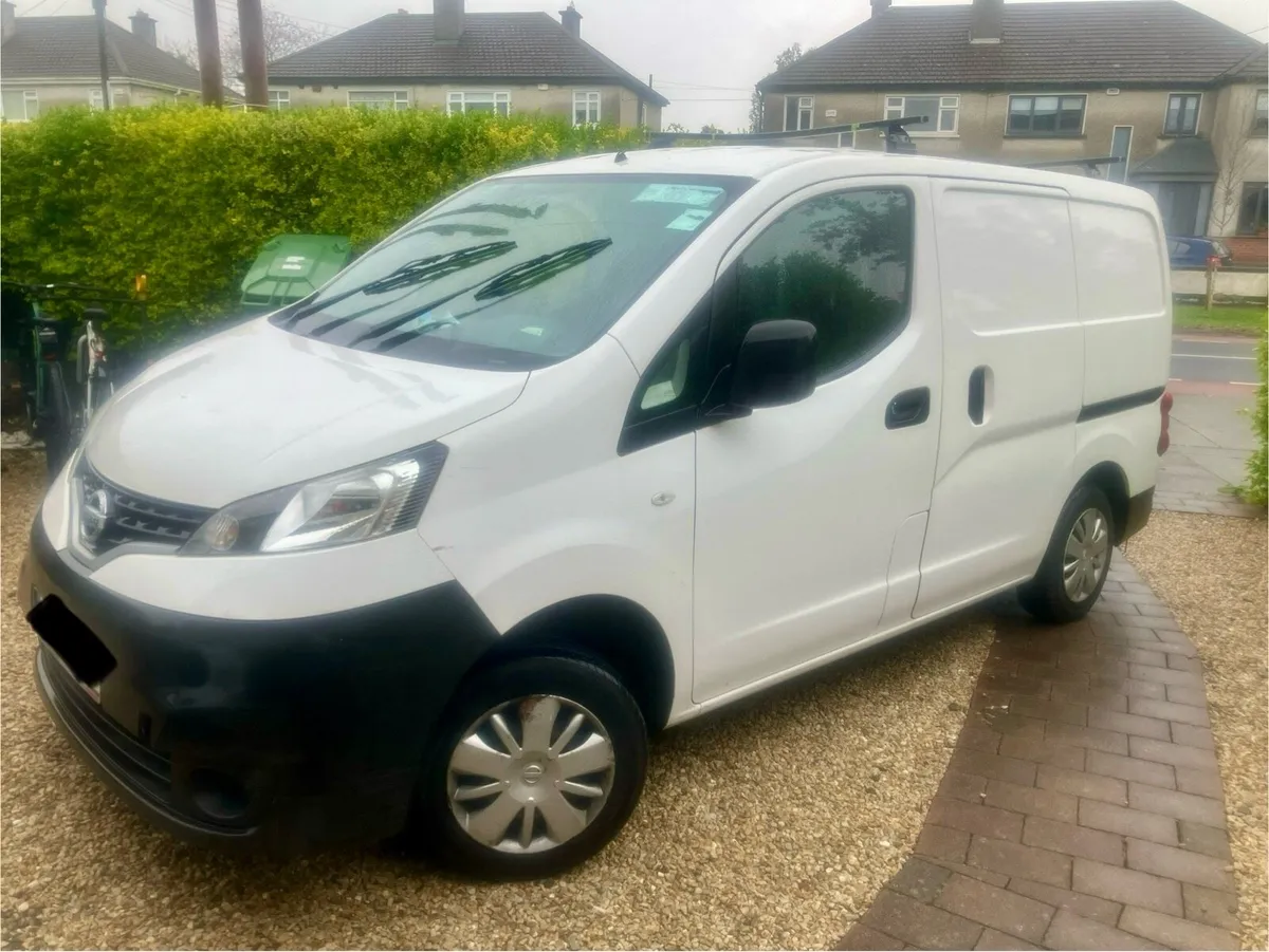 17 Nissan NV200 Van (Only 60k KM) - Image 1