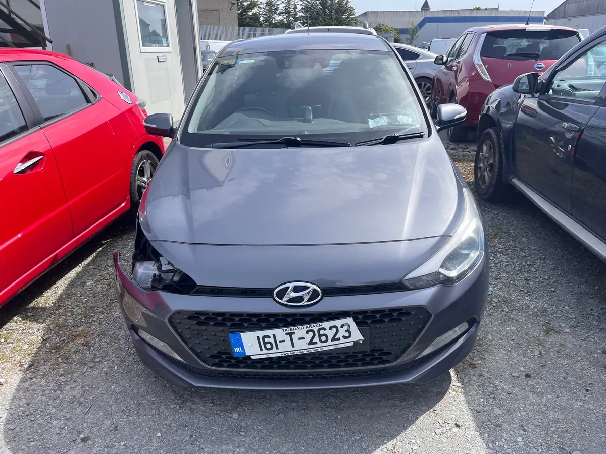 161 Hyundai i20 petrol - Image 3