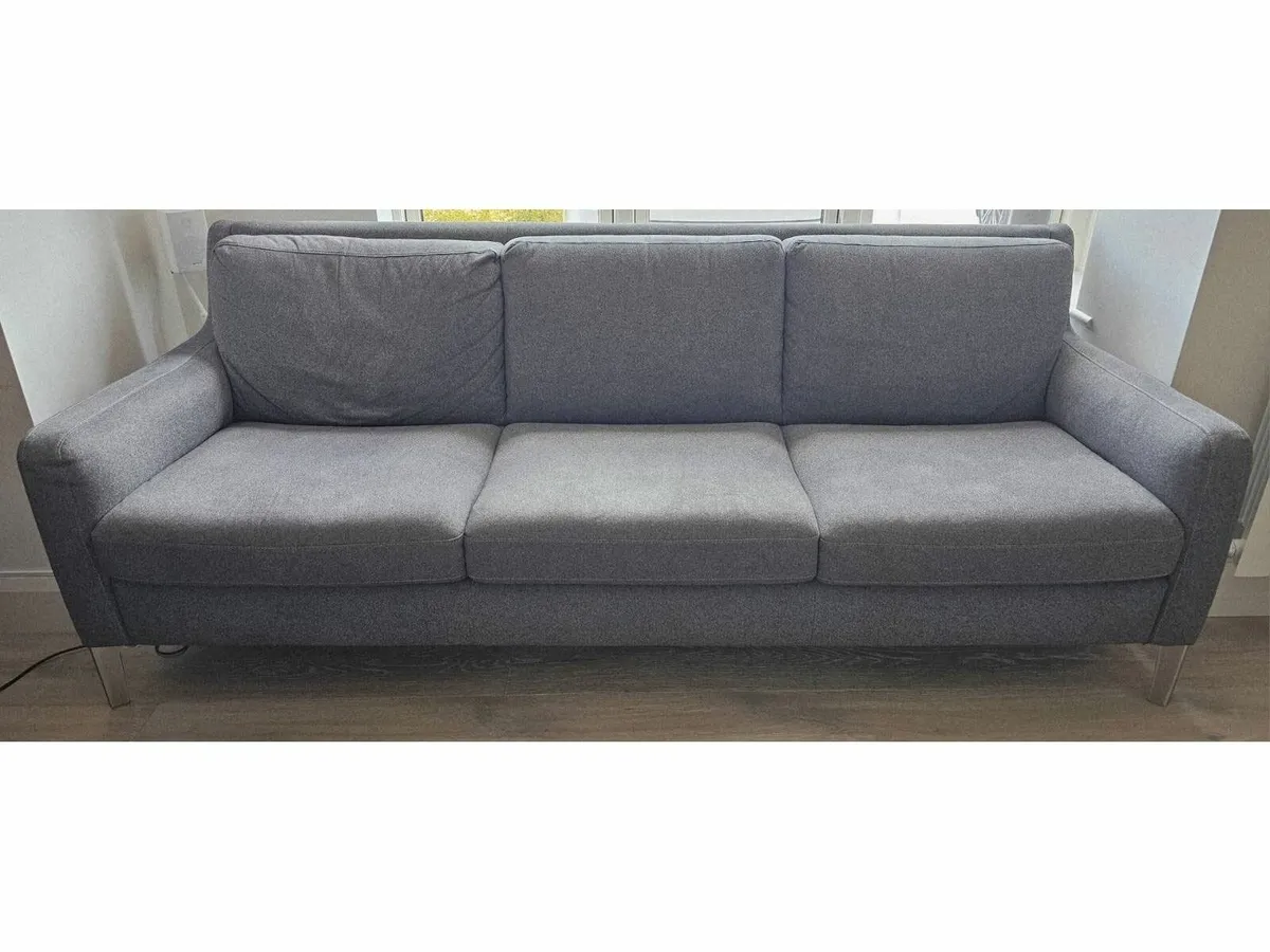 3-seater Natuzzi modern couch - Image 1
