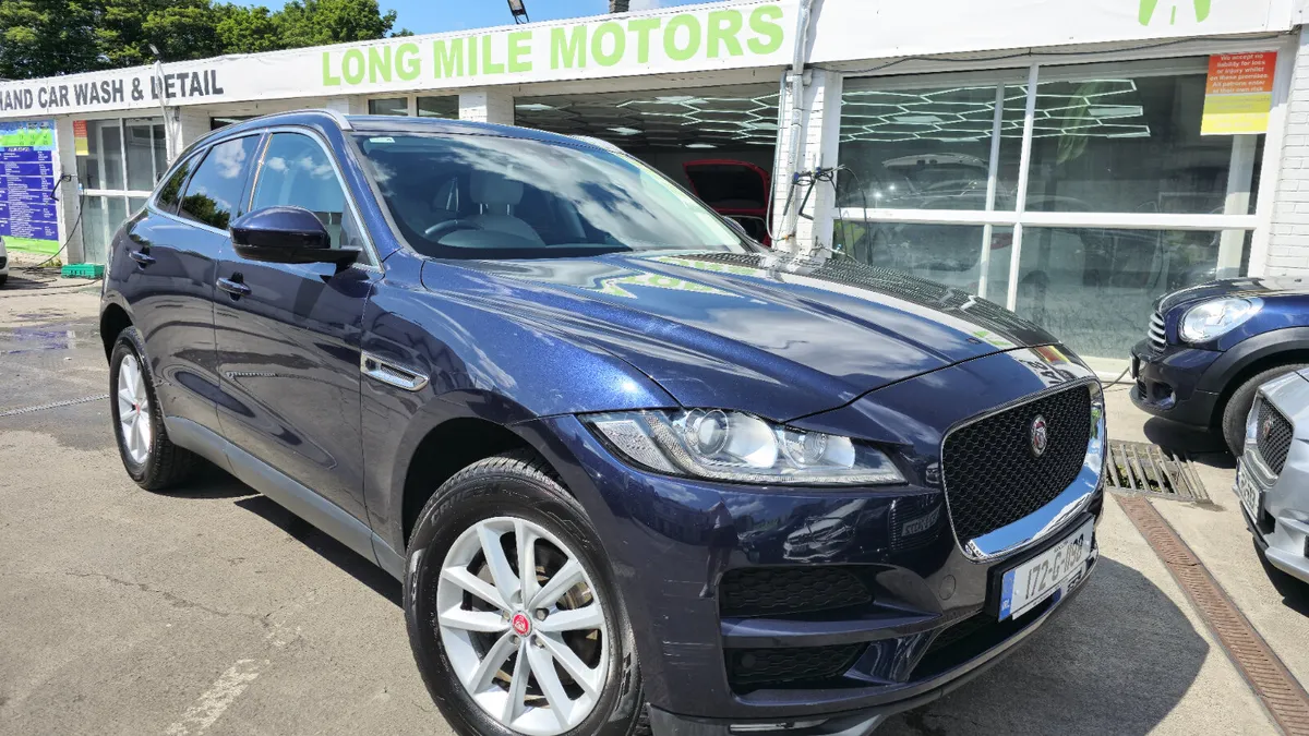 Jaguar F-Pace 2017 AA APPROVED - Image 2