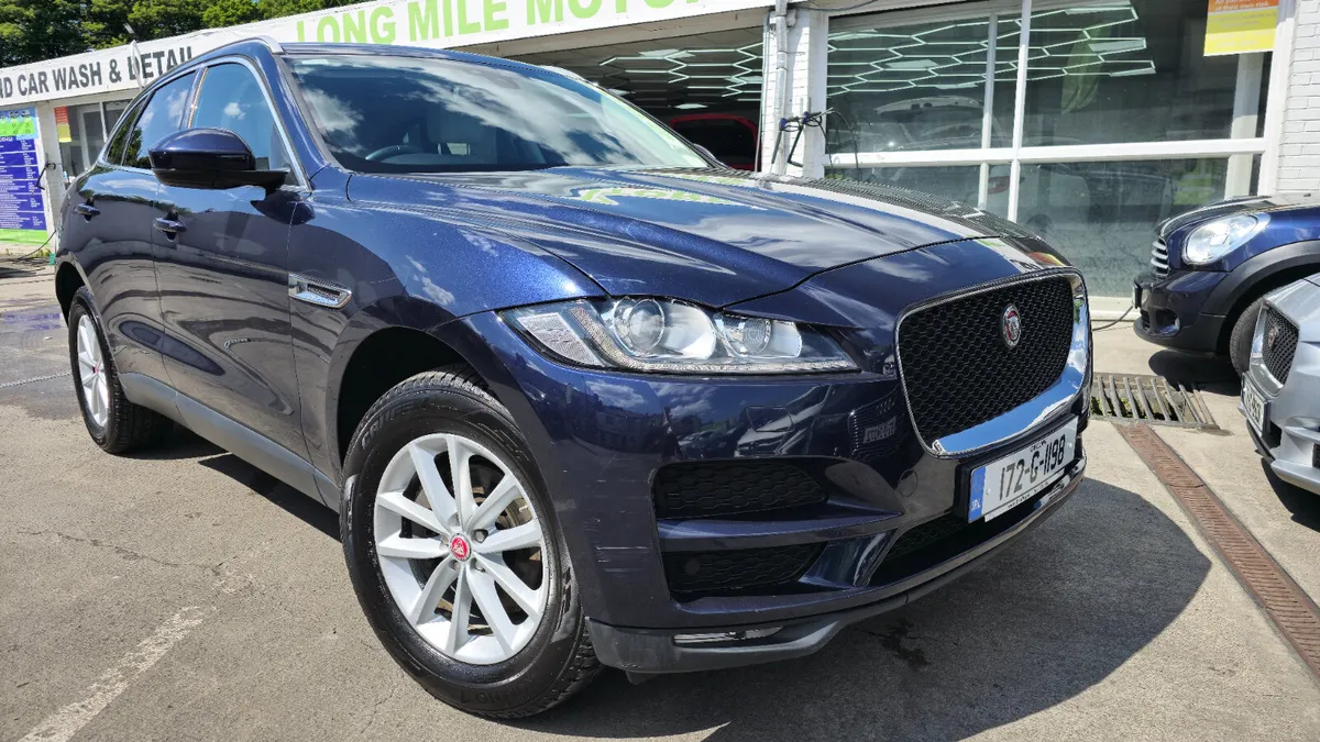 Jaguar F-Pace 2017 AA APPROVED - Image 3