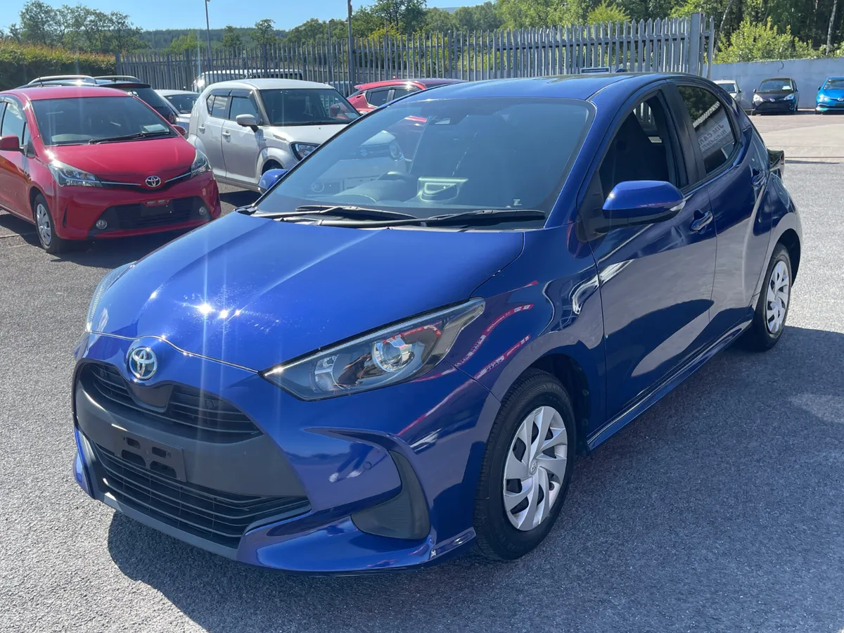 2021 Toyota Yaris - Image 3