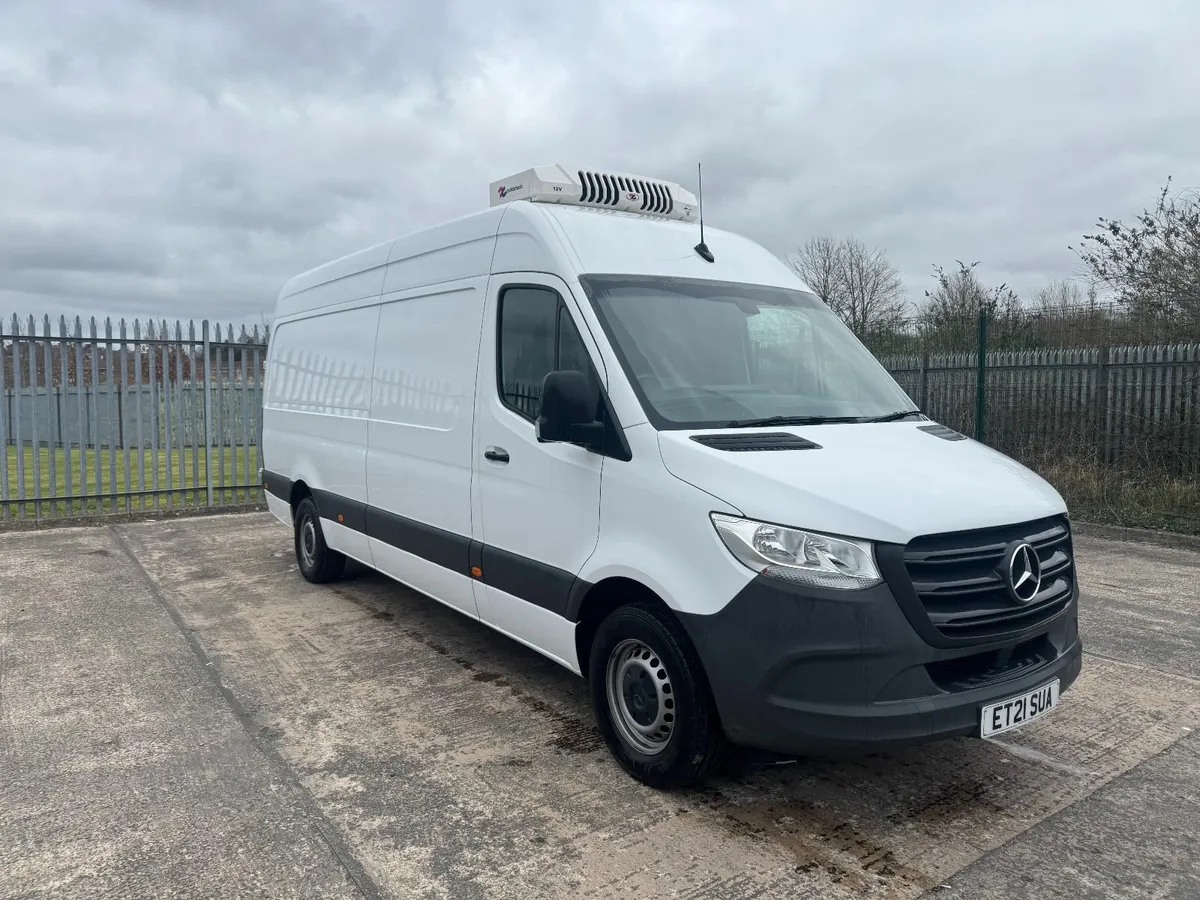 Mercedes-Benz Sprinter 2021 - Image 4