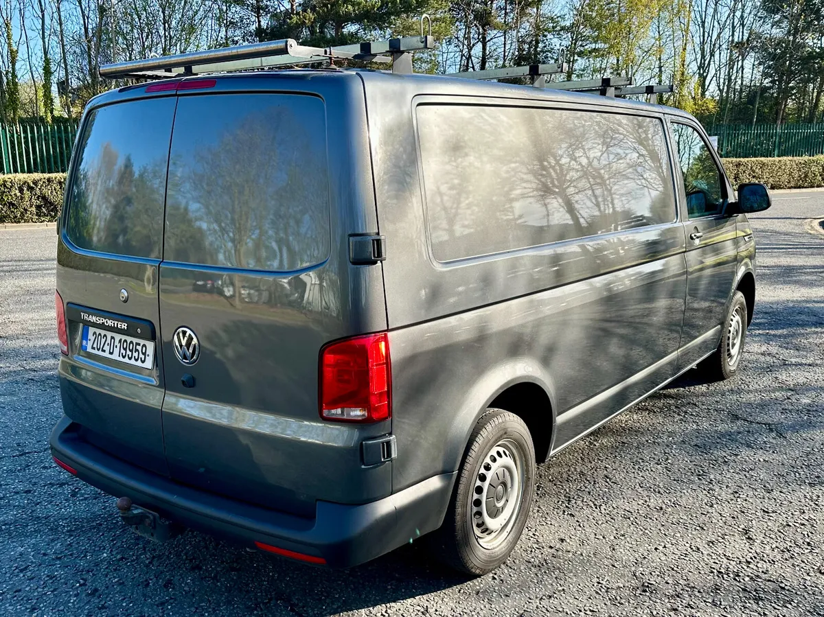 VW Transporter T30 Bluemotion TDI 2020 - Image 4