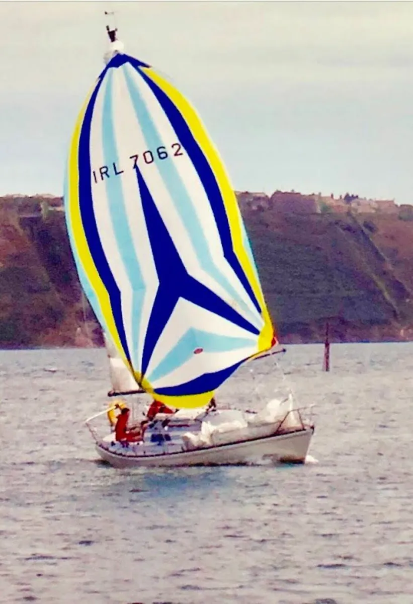 Cruiser Racer Yacht - Image 3