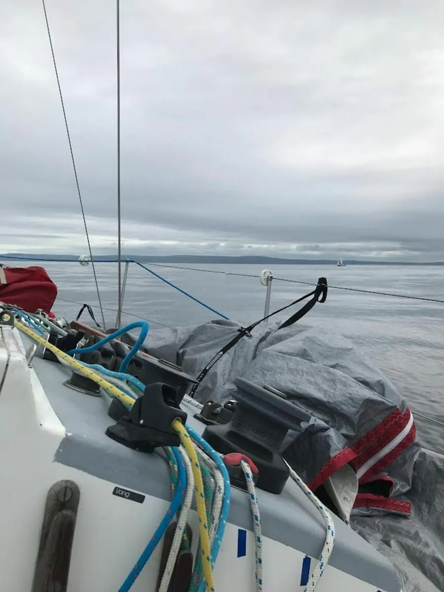 Cruiser Racer Yacht - Image 4