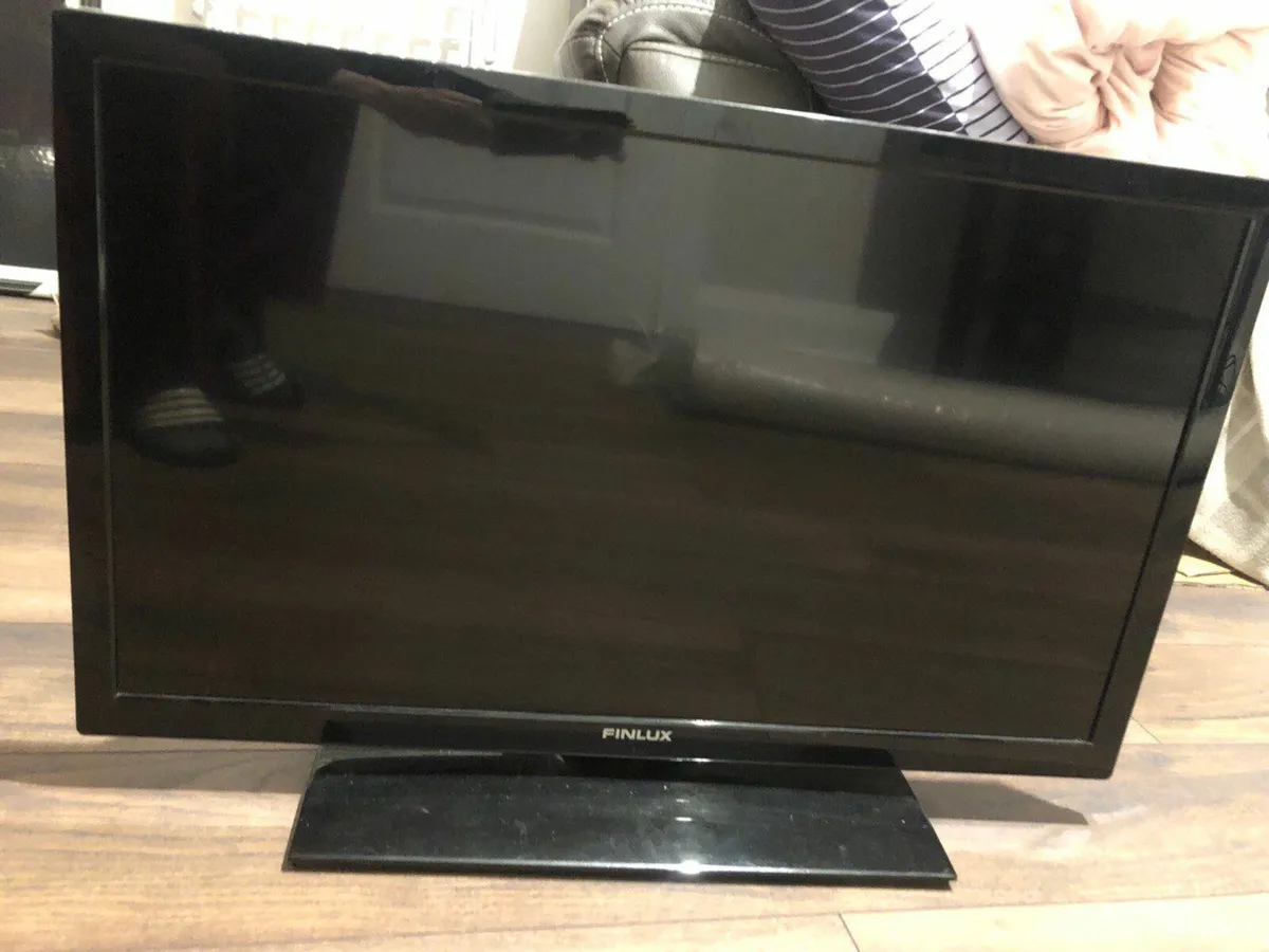 TV 32 inch - Image 2