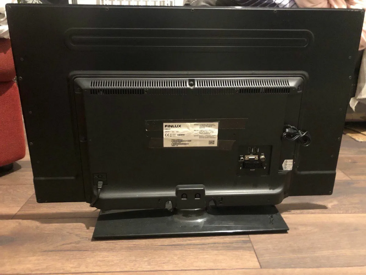 TV 32 inch - Image 3